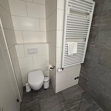 Irmella 9 By - New Renovated Daire *